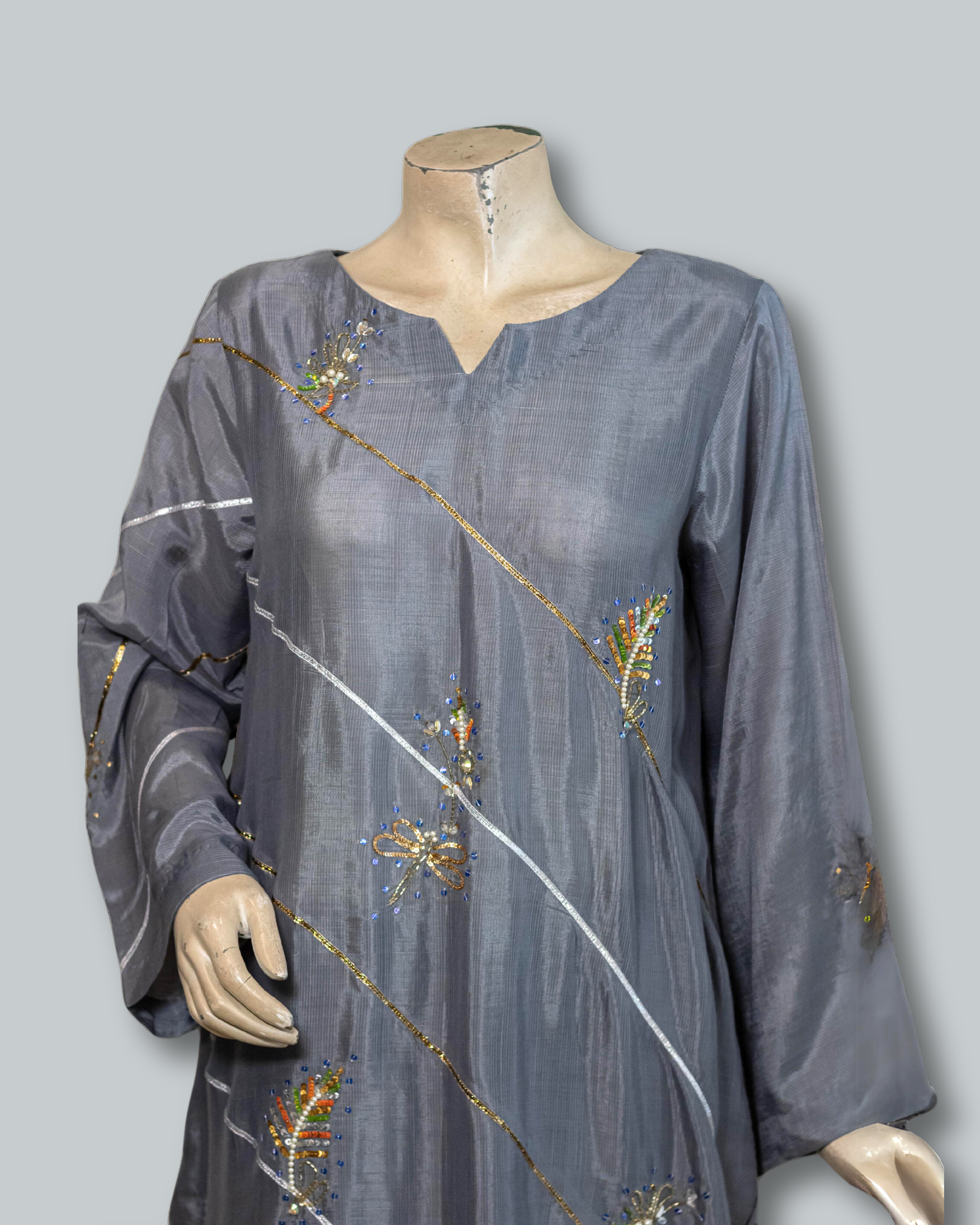 Mini Monarch Raw Silk - Image 3