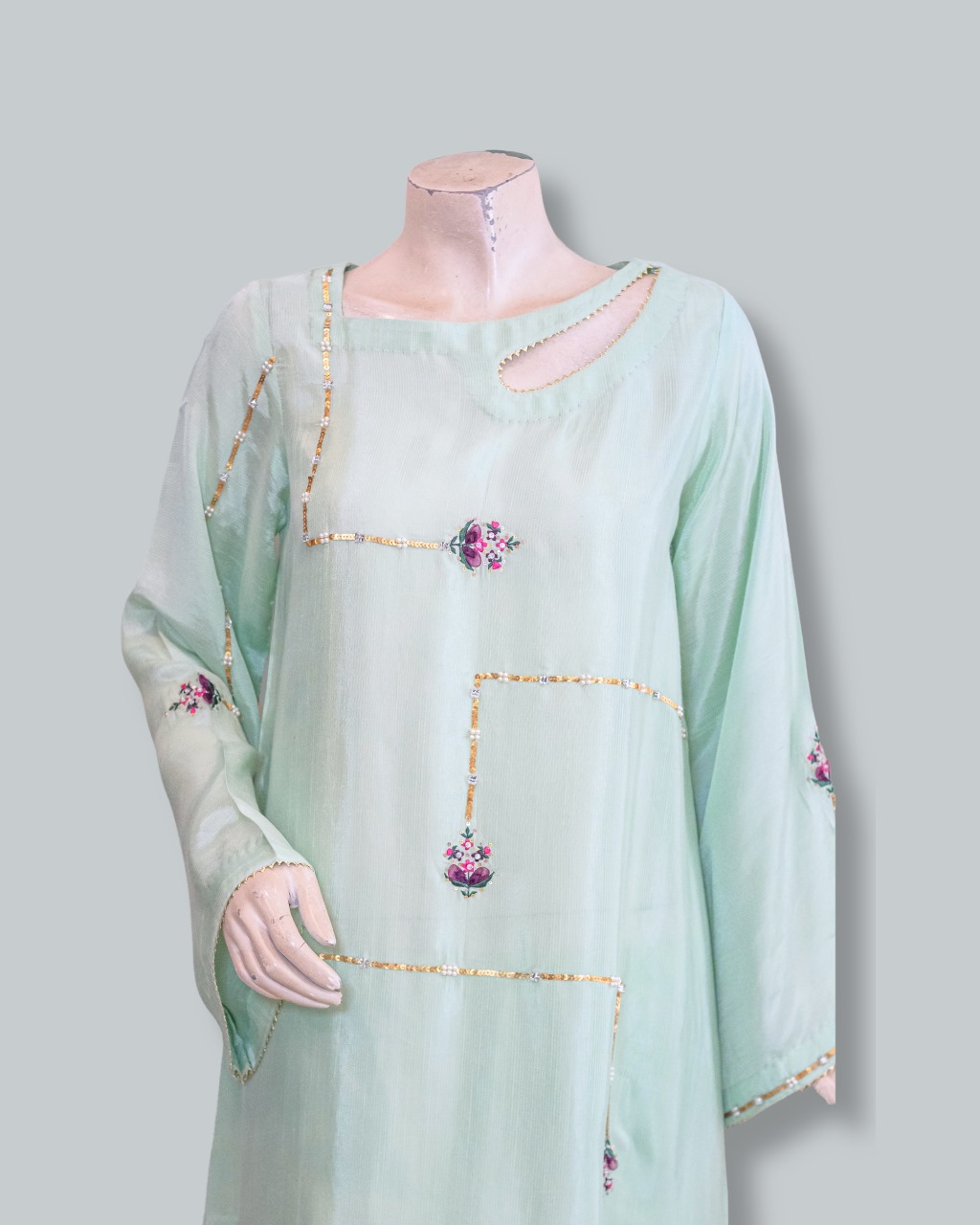 Roses Track Raw Silk