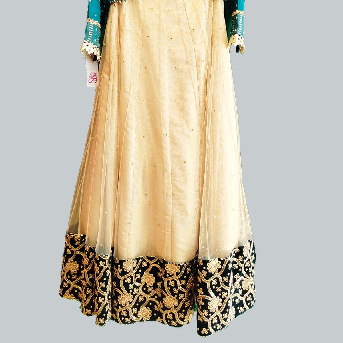 Stunning Lehenga Choli - Image 3